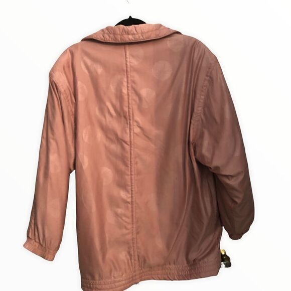 Fog by London Fog light pink coat with quilted insert. This can be coat or thinn - Picture 4 of 10